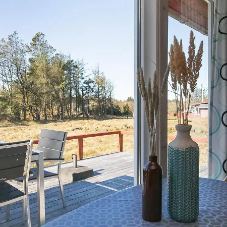 6 Person Holiday In Oksb L بيت للعطل